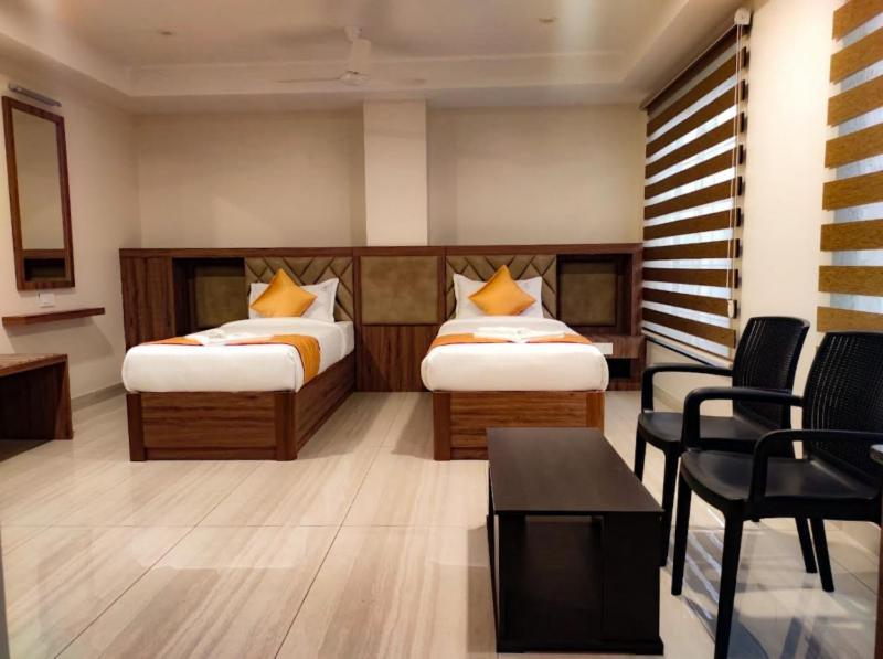Rr Mount Elite Suites Chennai Luaran gambar